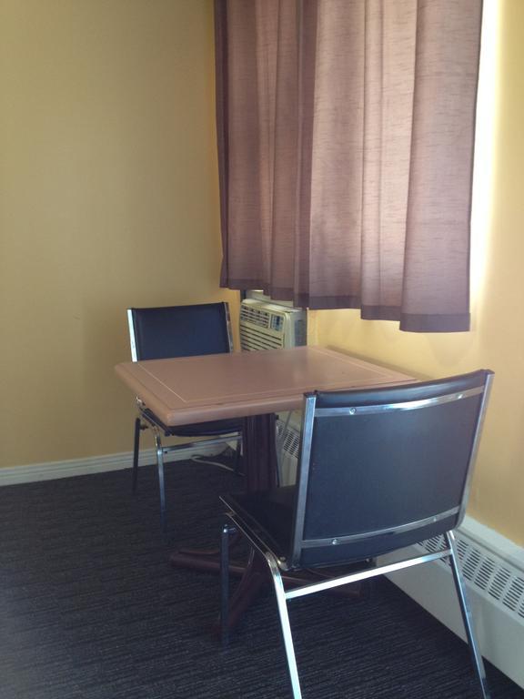 Motel Saint-Jacques Montreal Bilik gambar